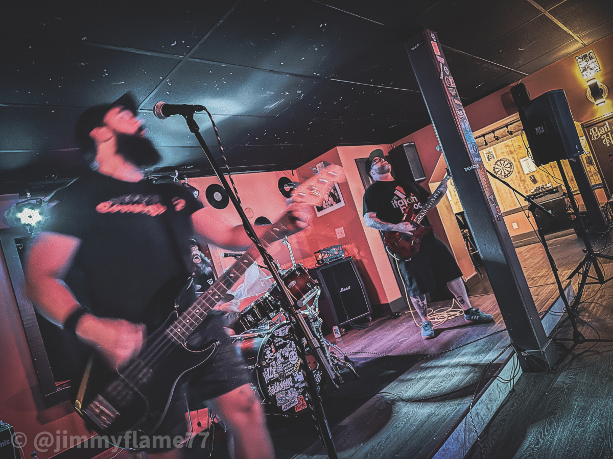 Hopeless Otis performing at Bad Habits